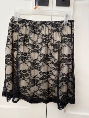 NWT Pitaya Black Floral Lace Overlay Skirt with Nude Lining. Size Medium.